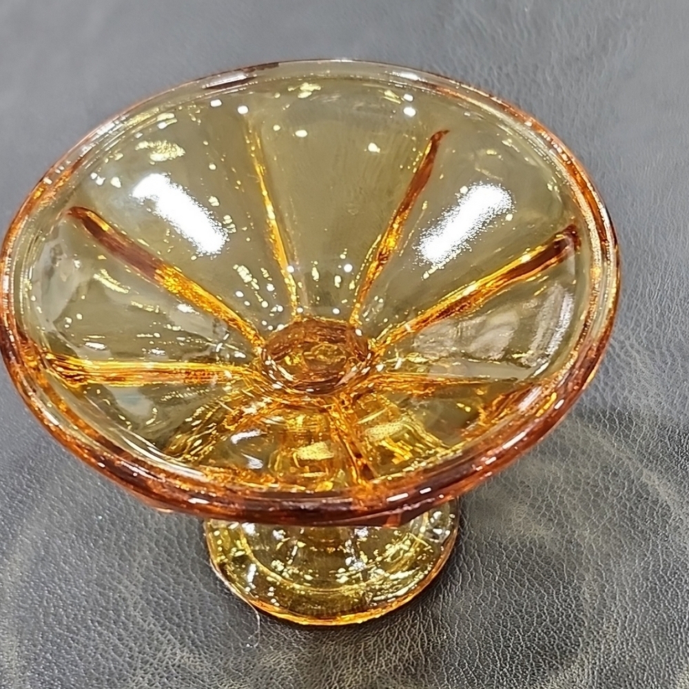 VINTAGE FAIRFIELD AMBER GLASSWARE DECORATIVE BOWL
